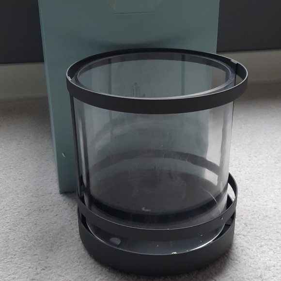 PartyLite Dusk to Dawn Hurricane